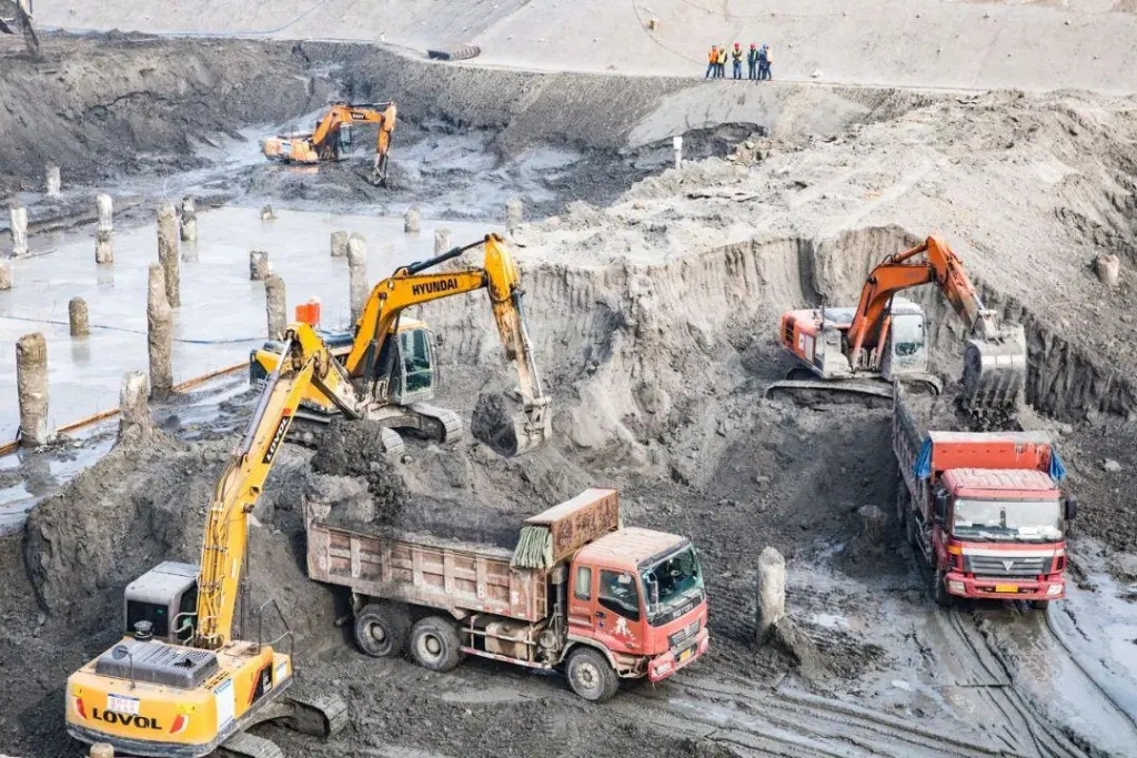 2021年1月9日，太湖隧道土方開挖作業全部完成，標志著太湖隧道全面進入主體施工沖刺階段。