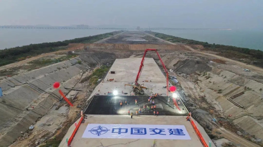 2021年10月9日，太湖隧道所有主體結構施工全部完成，隧道實現全封閉。