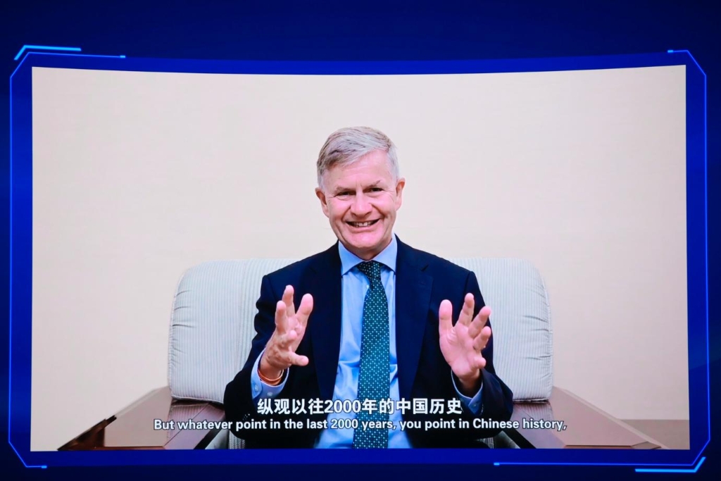 聯合國前副秘書長、歐盟-亞洲中心主席埃里克·索爾海姆：人工智能、大數據、5G與可再生能源的相互融合